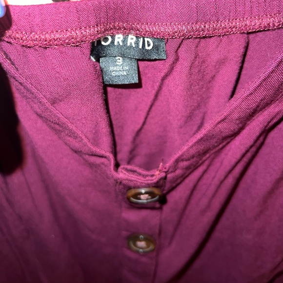 EUC! Torrid 3 burgundy top - Picture 7 of 7